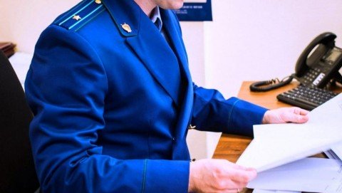 Прокуратура Балашова встала на защиту трудовых прав работников муниципального предприятия